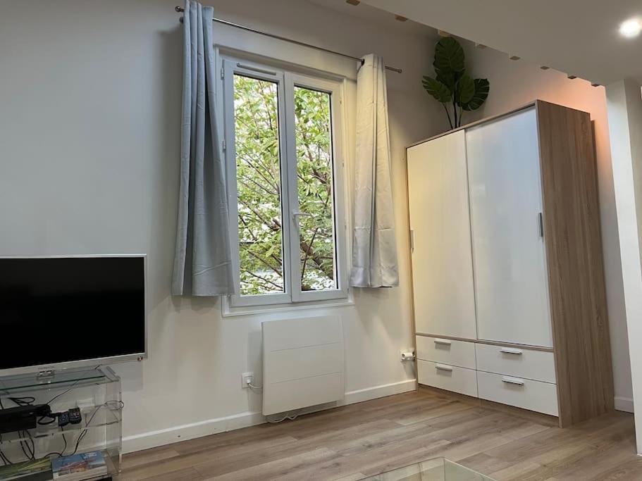 Paris : Charmant 2 Pieces Au Calme Apartment ภายนอก รูปภาพ